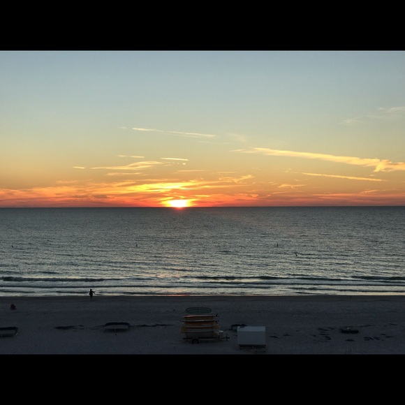 Meet your Posher, Haley - Picture 3 of 3